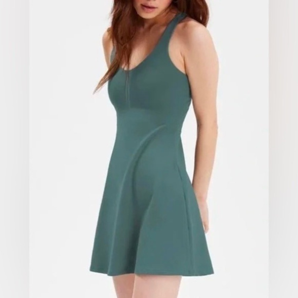 Girlfriend Collective Alpine Lola V-Neck Exercise Dress XS UPF Outdoors Hiking